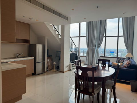 Duplex for rent in Soi Sukhumvit 24