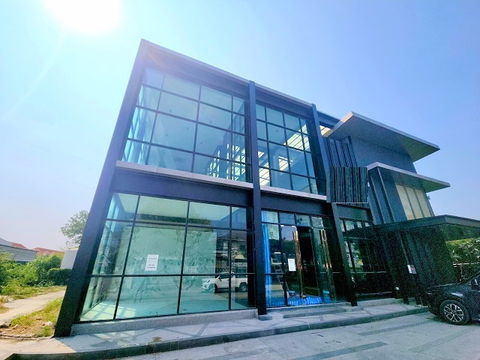 MRT SriBearing SriLasalle 1.2km. Large office space for rent 255sq.wa. 1,005sq. m. Makro Srinakarin