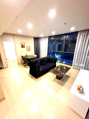 Condos for sale : 2-BR Condo For Sale, Lumpini Suite Phetchaburi–Makkasan, ARL Makkasan (ID 899113)