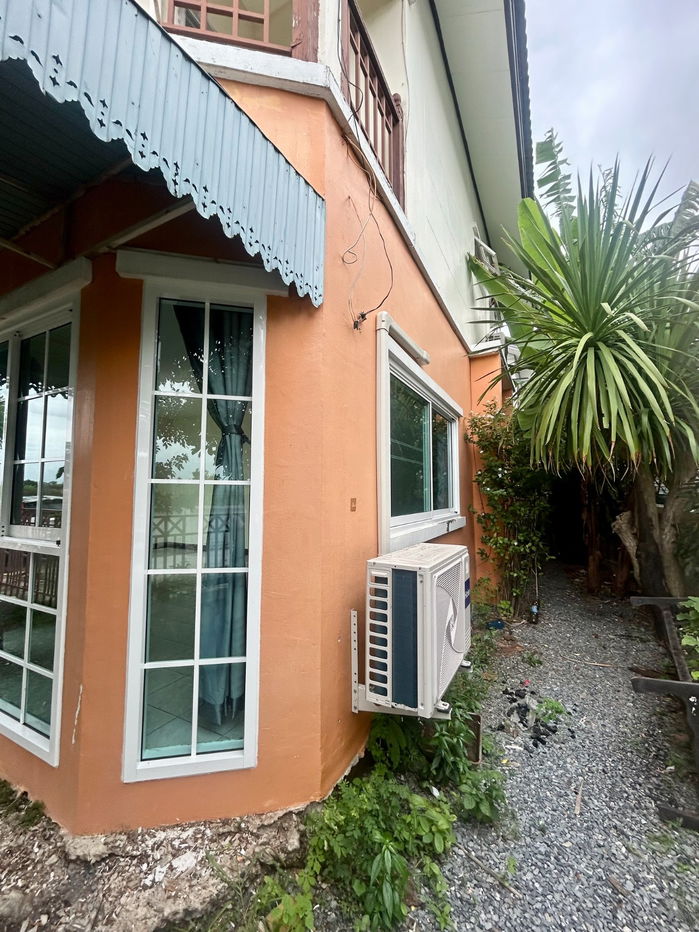 picture Now available for rent! House for rent in Thailand, Fha Piyaram, Lam Luk Ka, Klong 6 (Phase 7) 🛌 3 Bedrooms 🚻 2 Bathrooms ❄️ 3 Air Conditioners - 2/9