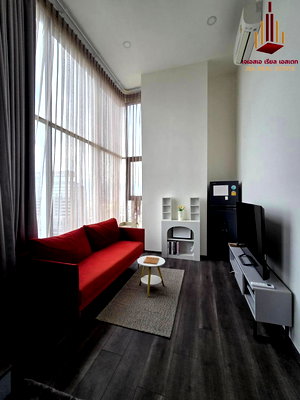 Condos for sale Siam Commercial Bank Head Office : ✨ For Sale: Knightsbridge Space Ratchayothin Condo ✨  💰 Only 8,100,000 THB