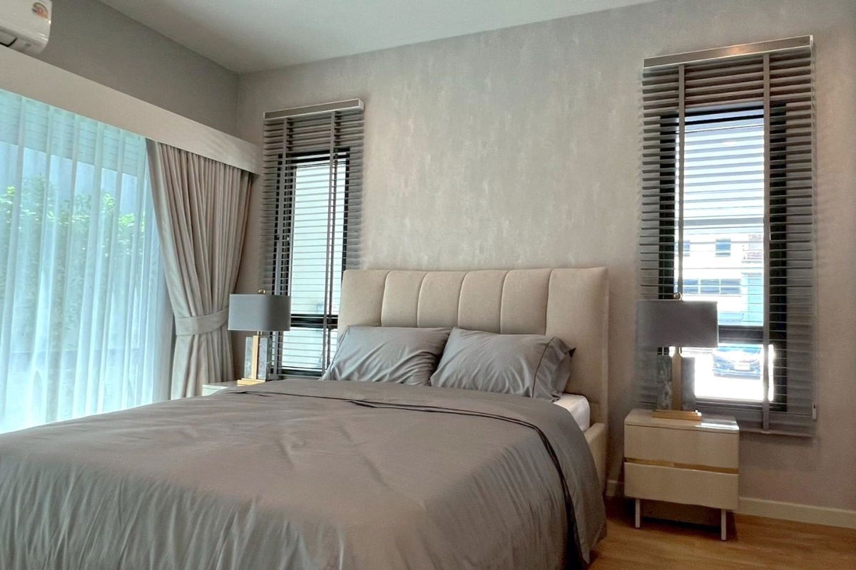picture 📣📣 For rent LESE Bearing 32  4 Bedrooms with Private swimming pool - 11/15