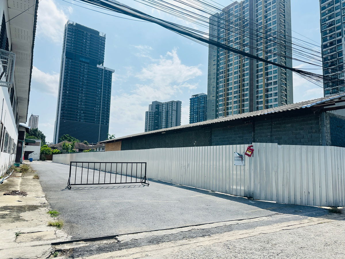 รูป ขายที่ดิน พื้นที่ 603 ตร.ว.  ทำเลศักยภาพ ถนนอ่อนนุช ซอยขวัญจันทร์ 2  แขวงบางจาก เขตพระโขนง กทม. - รูปที่ 10/13