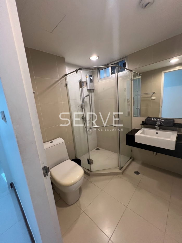 picture 2 Beds with Bathtub Large Room Good Location  Close to MRT Phra Ram 9  500 m. and CentralPlaza @ Belle Grand Rama 9 - 5/8