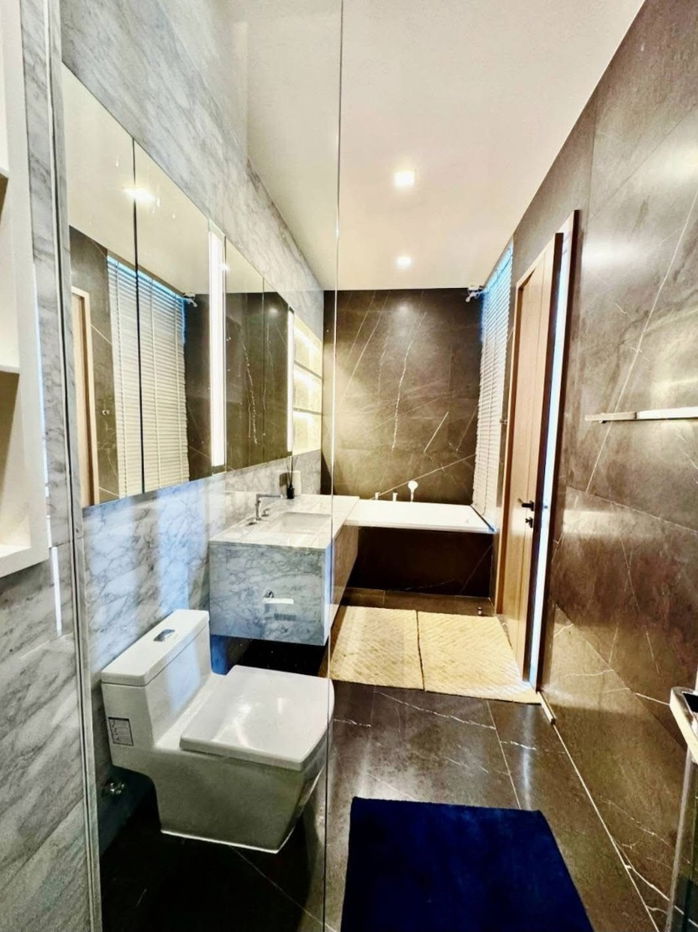 picture ❖ Rare unit ❖ 35+ floor, 253.00 sq.m., 3 bedrooms | Condo near J Avenue Thonglor 2 min, BTS Thonglor 5 min, Donki Mall 7 min - 10/17