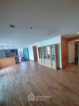 1-BR Condo at Regent Home 10 Chaengwattana in Anusawari (ID 847678)