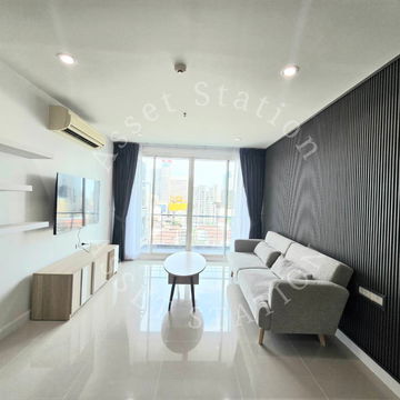 💥✨ Urgent! WISH@SAM-YAN – Newly renovated, near MRT, ready to move in immediately 🏢