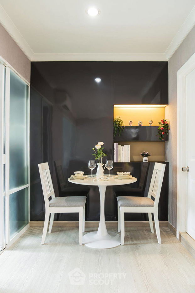 picture 1-BR Condo at Lumpini Place Rama 9–Ratchada near MRT Phra Ram 9 (ID 2308502) - 3/32