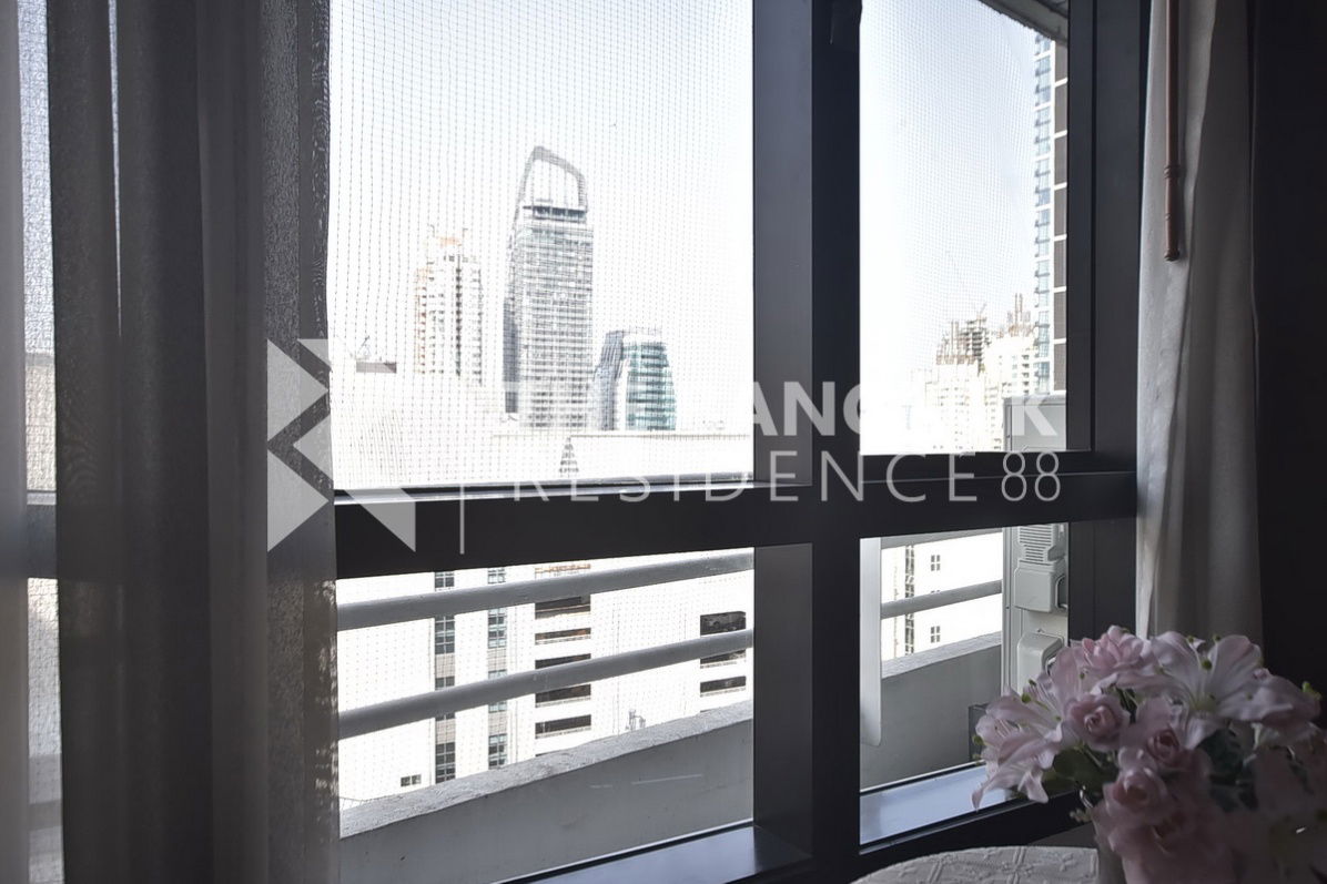 picture 🛋 Large,Fully Furnished Unit  President Place near BTS Chit lom - 10/11