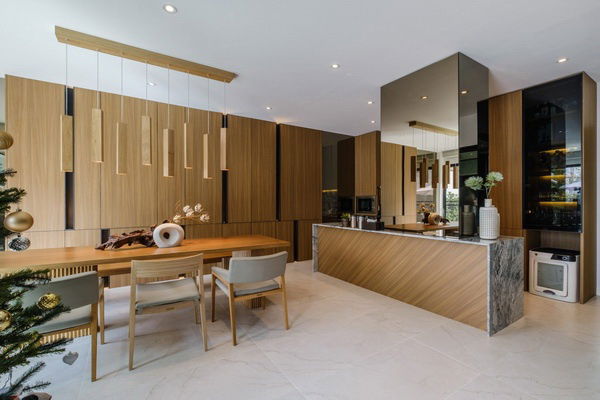 picture FOR RENT PRINN SATHORN - RATCHAPRUEK / 3 bedrooms 3 bathrooms / 93 Sqw. 400 Sqm. **180,000** LUXURIOUS HOUSE. CLOSE TO BTS BANGWA - 3/15