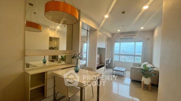picture 1-BR Condo at Q House Sathorn near BTS Krung Thon Buri (ID 1898952) - 1/12
