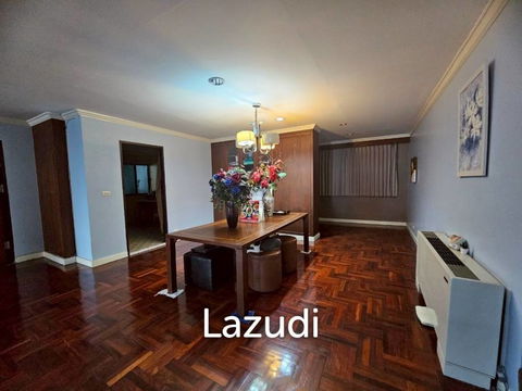 3 Bedroom 4 Bathroom 195 Sq.m Baan Prompong
