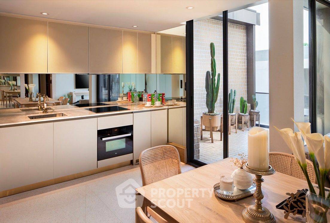 picture 2-BR Condo at 168 Sukhumvit 36 near BTS Thong Lor (ID 1293374) - 8/12