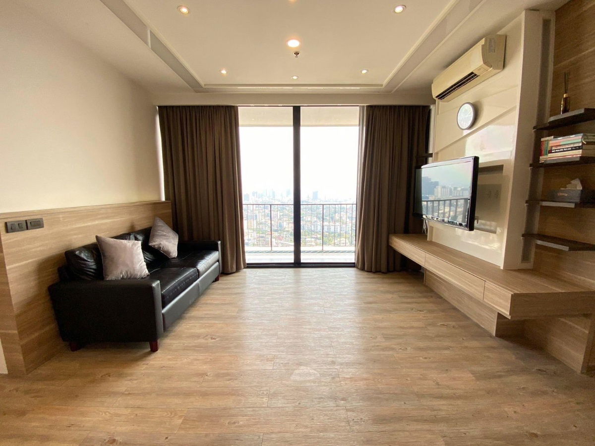 picture For Rent THE ISSARA LADPRAO Fully Furnished (Near MRT Ladprao) - 1/18