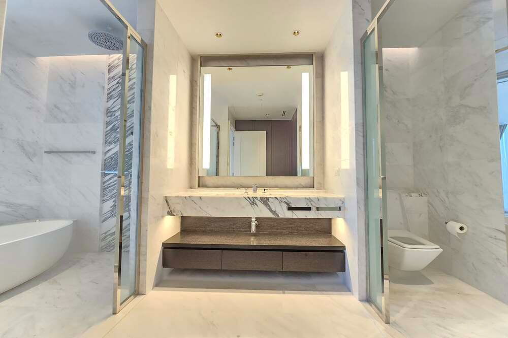 picture Rent ! high floor31+, River View, luxurious!🔥 Code C20250200063...Four Seasons Private Residences, 2 bed, 3 bath, furnished, ready to move in - 11/12