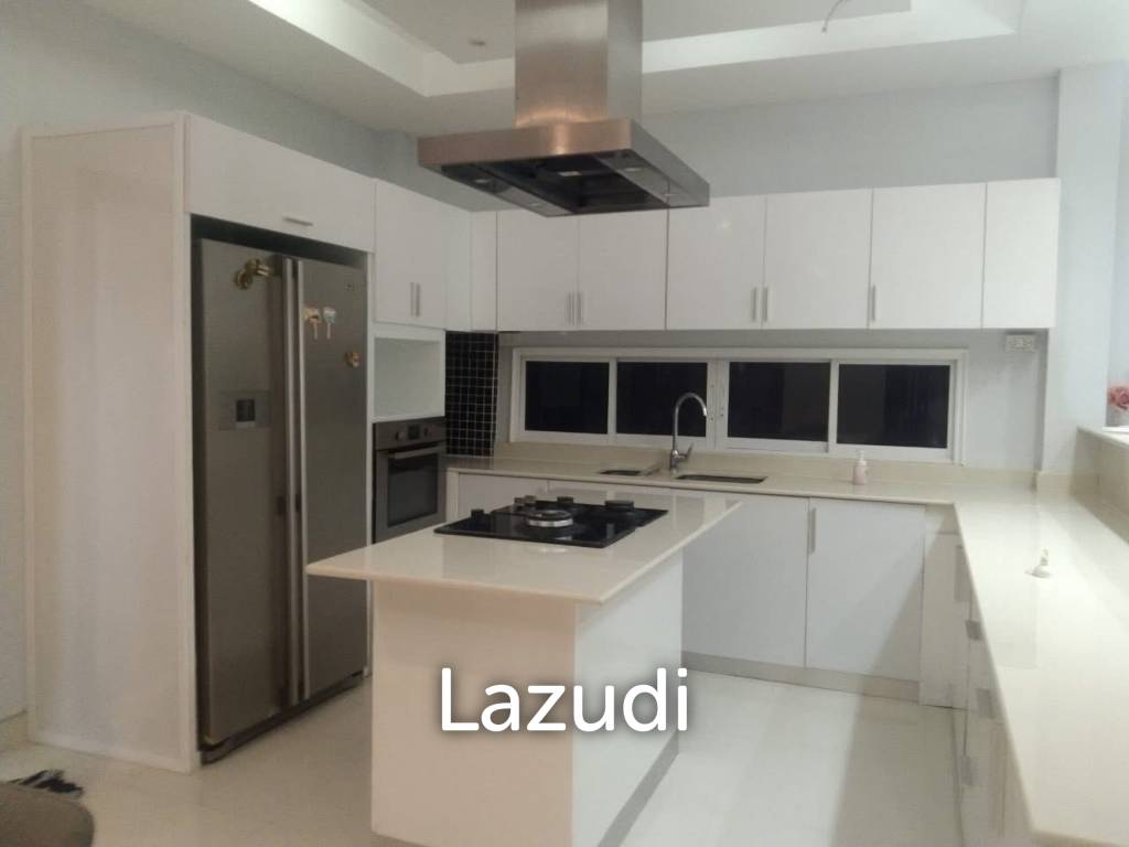 picture Large Private House for Sale in East Pattaya - 5/19