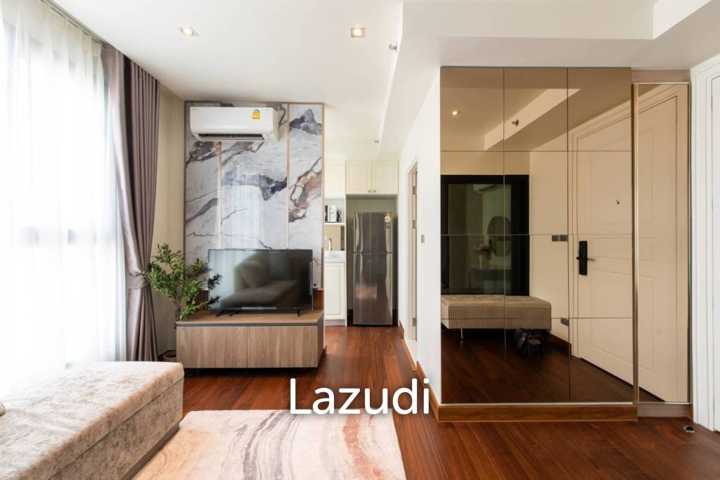 รูป 1 Bed 30 SQ.M Altitude Symphony Charoenkrung-Sathorn - รูปที่ 1/9