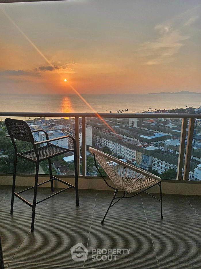 picture 2-BR Condo at The Riviera Jomtien close to Jomtien Beach (ID 1952128) - 2/9