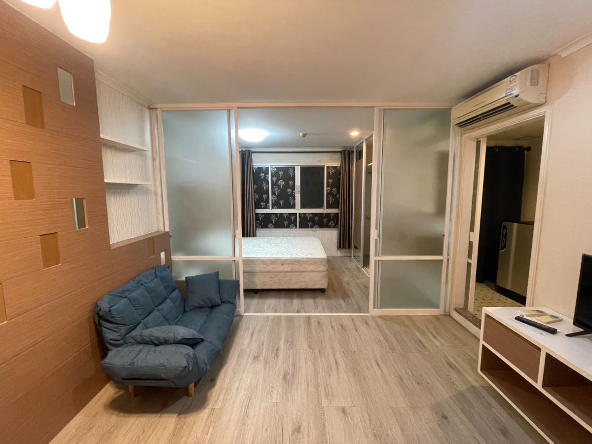 picture Lumpini Ville Ramkhamhaeng 26, Near ABAC Rent 8,500 THB Fully Furnished - 10/20
