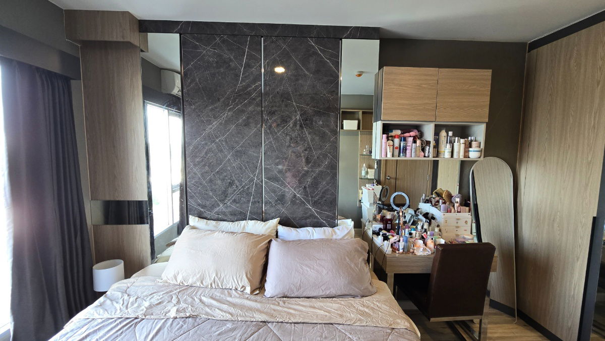 picture (Sell by the owner) Plus condo Korat 5th Floor. Built in room, ready to move in - 18/23