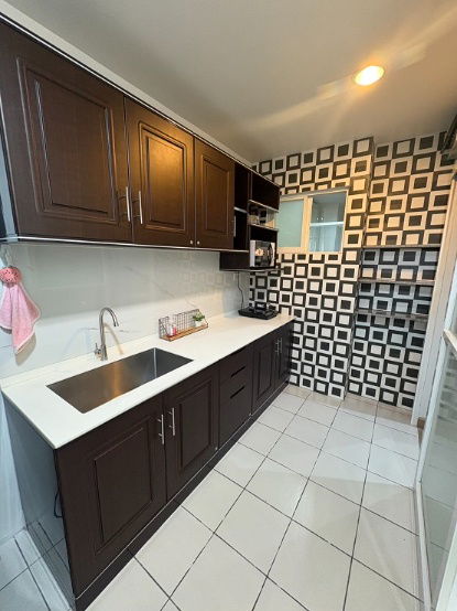 picture Condo for Rent: Life @ Ratchada-Huai Khwang - 12/17