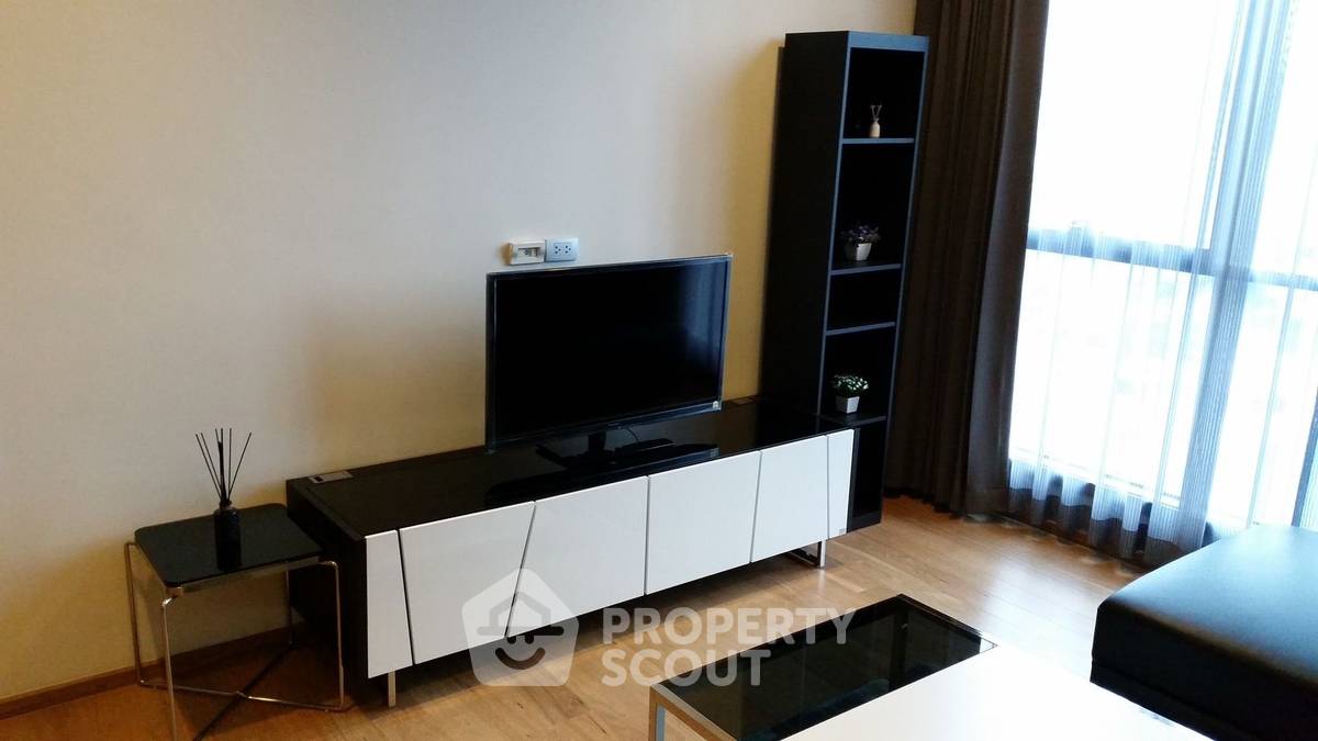 รูป คอนโด 2-ห้องนอน ที่ ไฮด์ สุขุมวิท 13 คอนโดมิเนี่ยม ใกล้ BTS นานา (ID 1024216) - รูปที่ 11/12