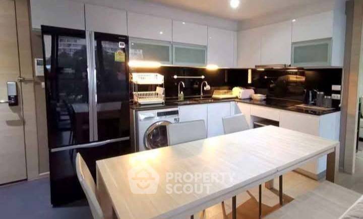 picture 2-BR Condo at Klass Silom near BTS Chong Nonsi (ID 2047626) - 10/10