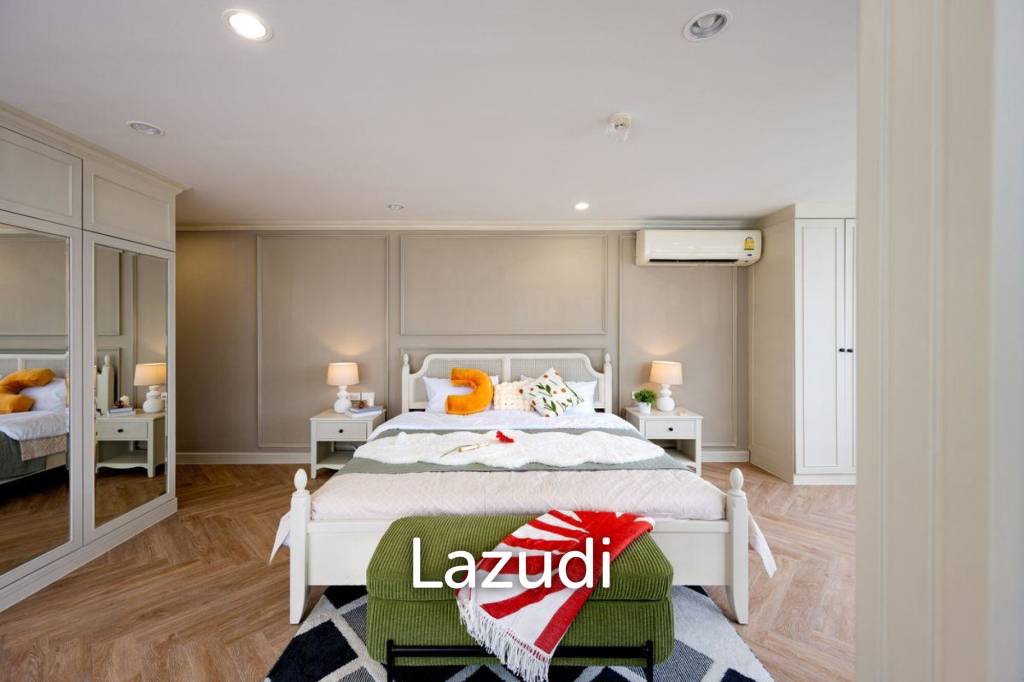 รูป Luxurious 3-Bedroom  212 SQ.M. The Waterford Park Sukhumvit 53 - รูปที่ 20/36