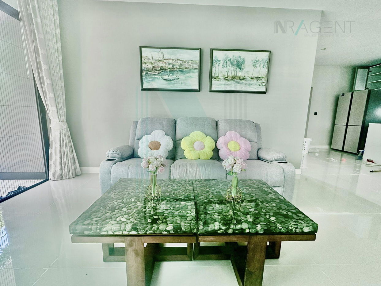 picture 📌 For Rent 2-story House SETTHASIRI KRUNGTHEP KREETHA 4 bedroom 4 bathroom - 1/8