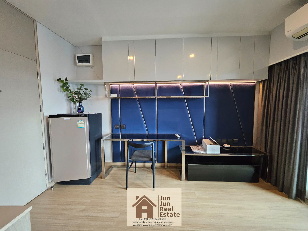 picture Lumpini suite Din Daeng for rent 24sq.m. ready to move in - 9/21
