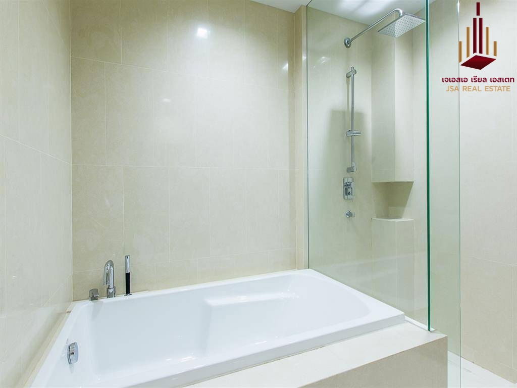 picture ✨ For Rent: Hyde Sukhumvit Condo ✨  💰 Only 65,000 THB/month - 4/5