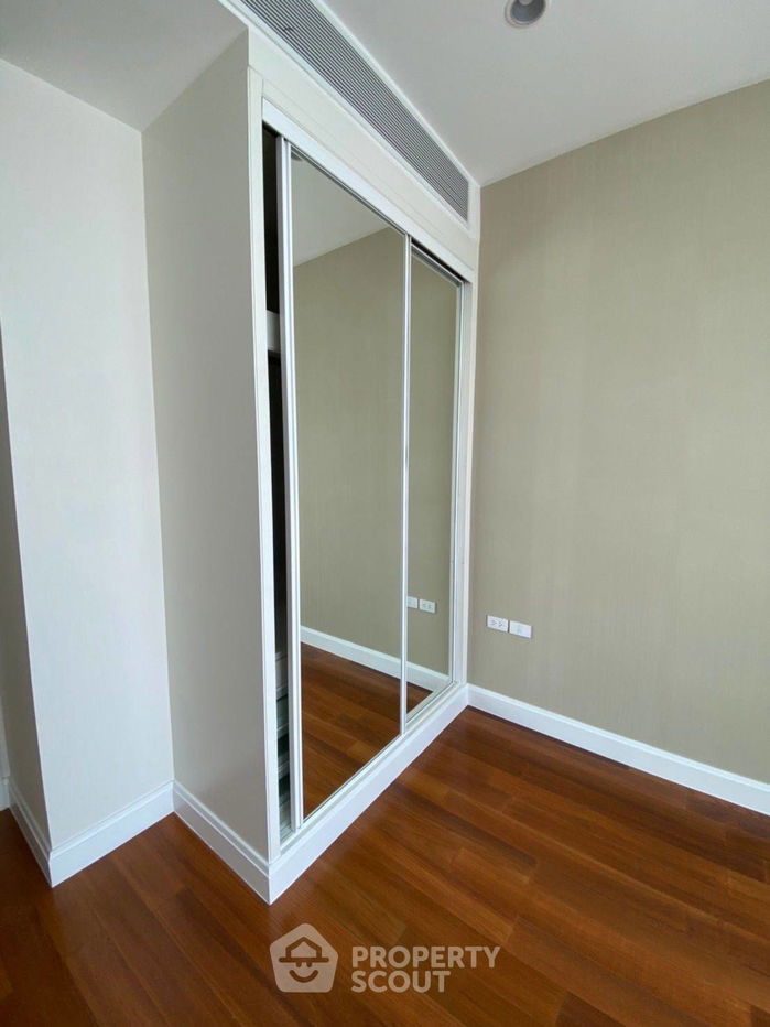 picture 3-BR Condo at Q Langsuan near BTS Ratchadamri (ID 1043155) - 9/13