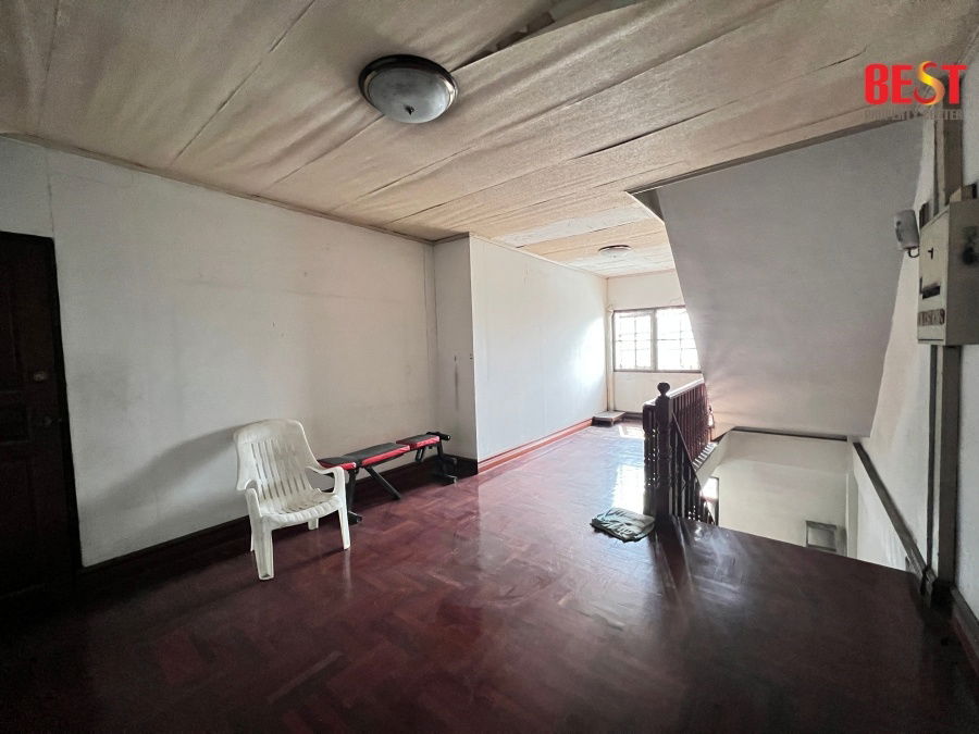picture For Sale - 2 Adjacent Shophouses on Main Ladprao Road – High-Potential Location - 7/13