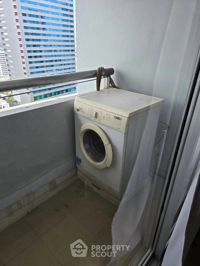 picture 1-BR Condo at The Platinum Condominium near ARL Ratchaprarop (ID 1467833) - 13/13