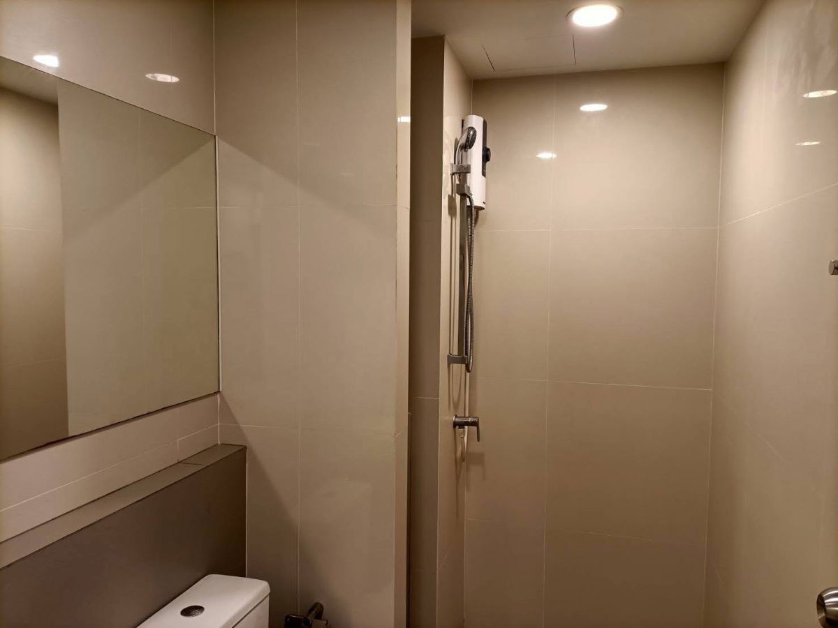 รูป ให้เช่า Proud III Chaengwattana 🏡 9,500 มีเครื่องซักผ้า‼️#ตอบแชทไว 🔥🔥 รหัส M1470 - รูปที่ 7/7