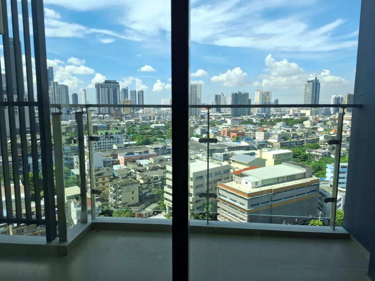 รูป OMG2565  ห้องสวย 1 ห้องนอนใหญ่ < ว่างแล้ว 17 ก.ย. 68 > = [ ศุภาลัย พรีเมียร์ เจริญนคร ] - รูปที่ 8/8