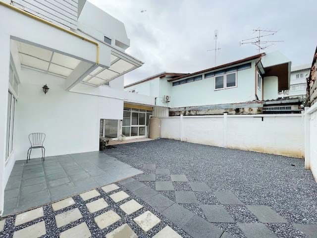 picture #R6396 🎉 160968  House for rent  Soi Lat Phrao 107 - 4/15