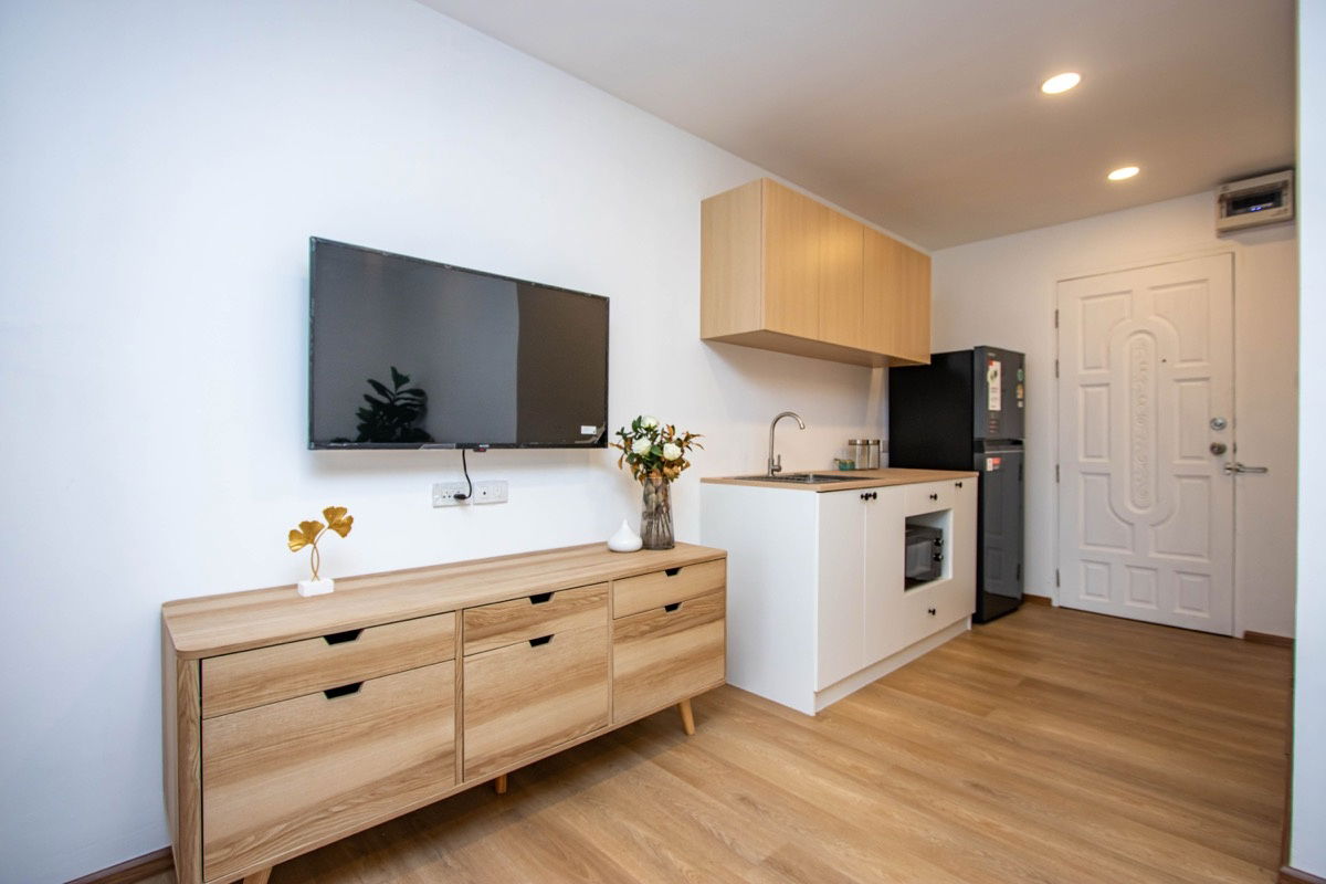 picture Jc hill place condo for sale! Next to Jedyod Plaza, Near Cmu,Nimman - 8/10