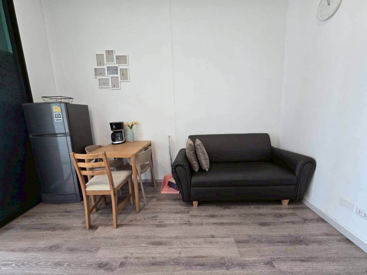 picture The Mall Bangkapi 600 m. Price  12,500 Baht Condo Knightsbridge Collage Ramkhamhaeng ( Rental ) - 5/9