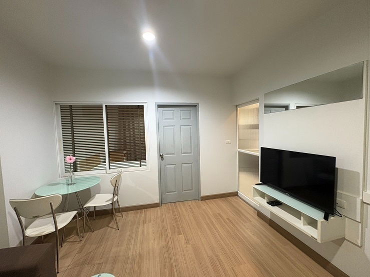 picture Condo for Rent: Life @ Ratchada-Huai Khwang - 4/17