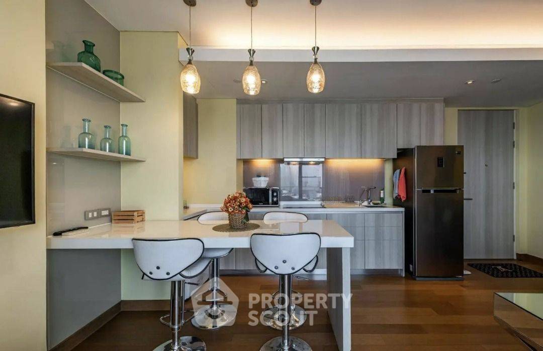 picture 2-BR Condo at The Lumpini 24 near BTS Phrom Phong (ID 1895455) - 4/17