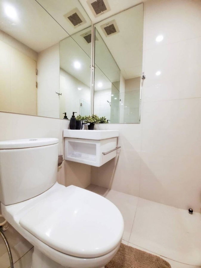 picture WS3701 Life Asoke near MRT Rama 9, only 25,900 baht/month - 10/12