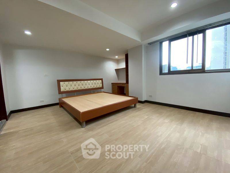picture 4-BR Condo at Royal Castle Sukhumvit near BTS Phrom Phong (ID 886675) - 14/25