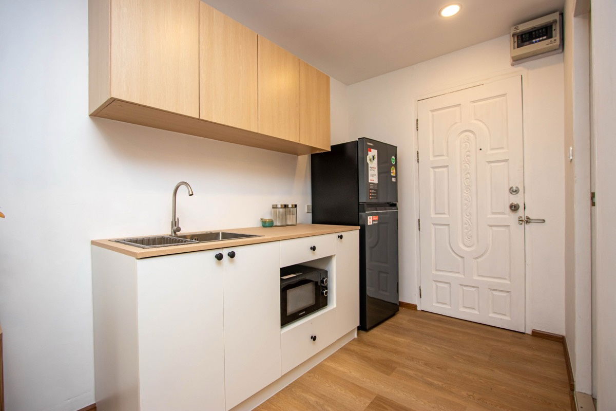 picture Jc hill place condo for sale! Next to Jedyod Plaza, Near Cmu,Nimman - 7/10