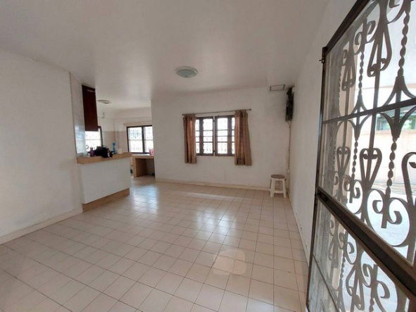 รูป ให้เช่า บ้านเดี่ยว2ชั้น 95ตรว. ถนน รามคำแหง150 ใกล้เดอะพาซิโอ - รูปที่ 8/8