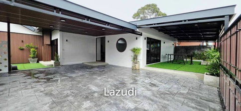 3 Beds 4 Baths 300 SQ.M. Private House