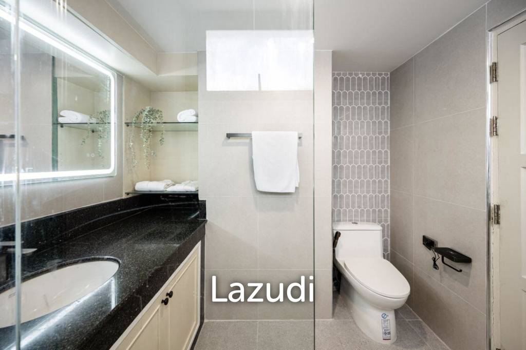รูป Luxurious 3-Bedroom  212 SQ.M. The Waterford Park Sukhumvit 53 - รูปที่ 26/36