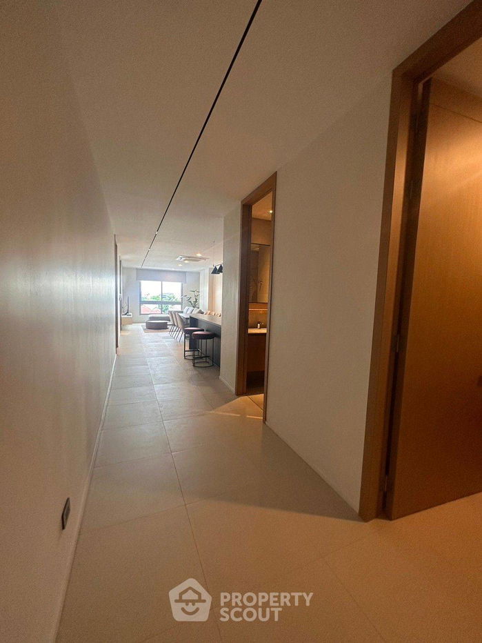 picture 2-BR Condo at Chaiyapruk Place Condominium near BTS Ekkamai (ID 1270805) - 2/8