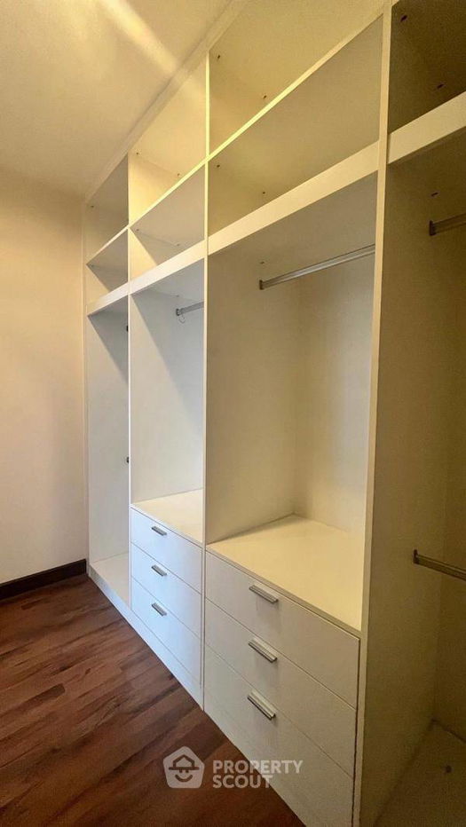 picture 1-BR Condo at Q House Sathorn near BTS Krung Thon Buri (ID 1898952) - 10/12