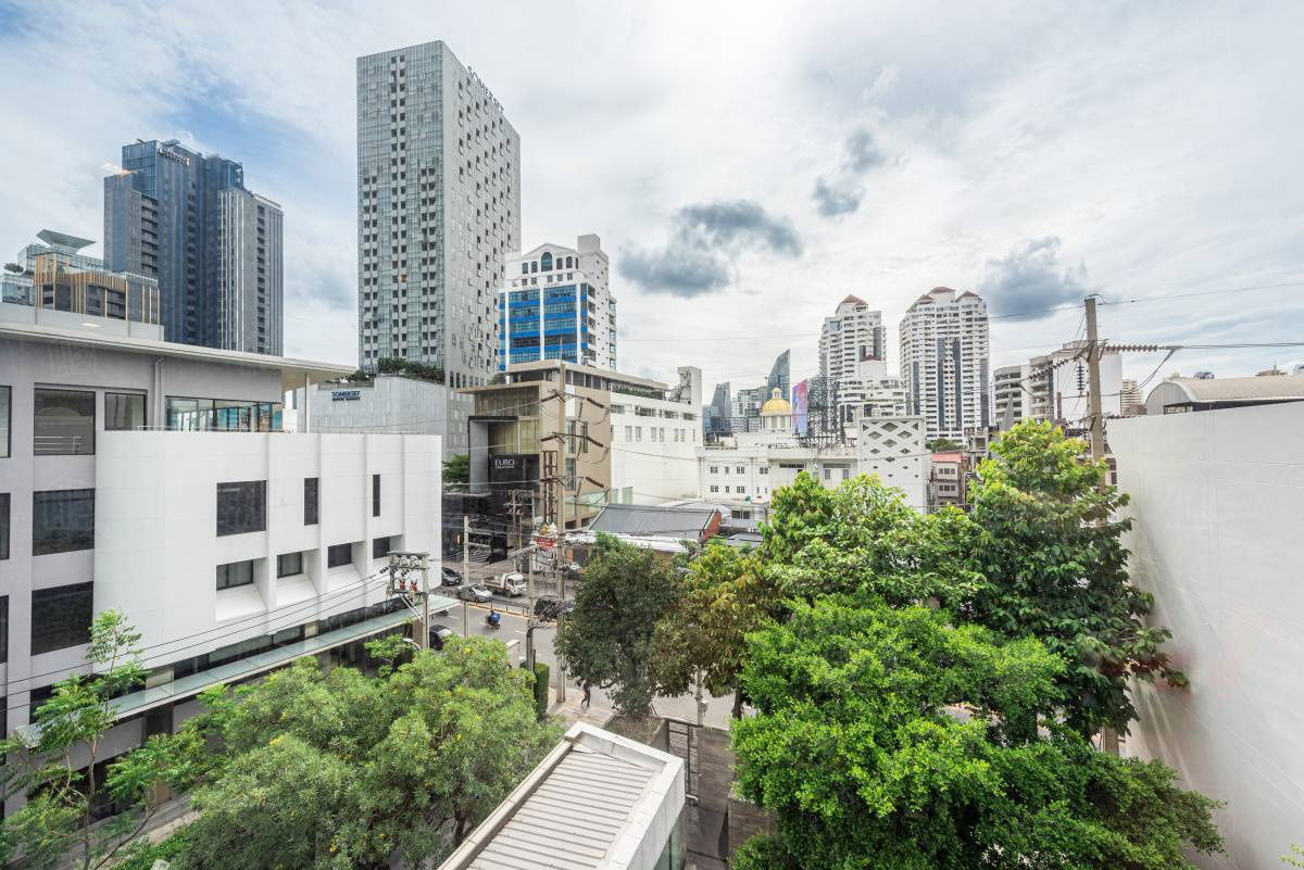 picture 🔥Hot Deal Luxury 2 Bed Condo for Rent at HQ Thonglor🔥 - 11/23